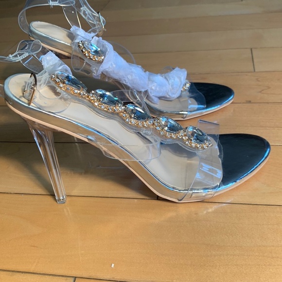 Stilettos Clear Ankle Strap Heels Crystal Embellished Women’s Size 9 - Picture 4 of 16